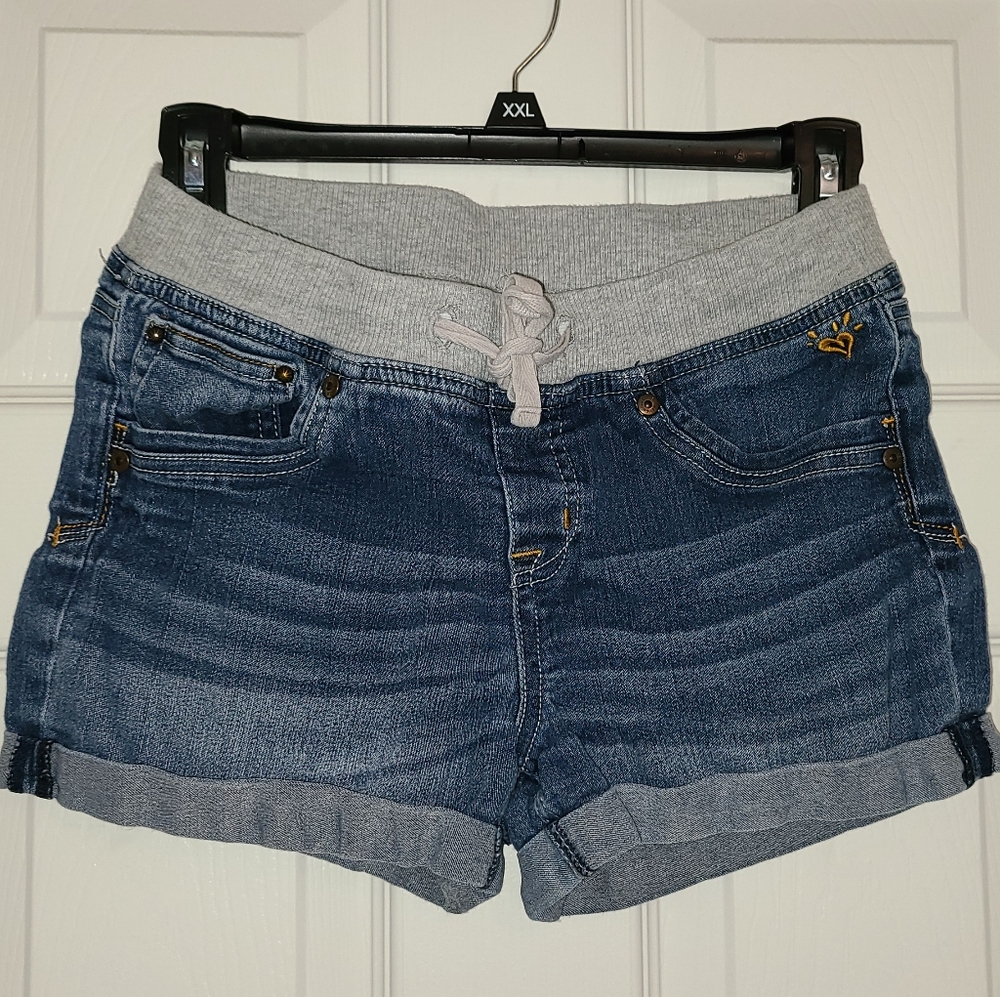 Girl shorts size 10 1/2